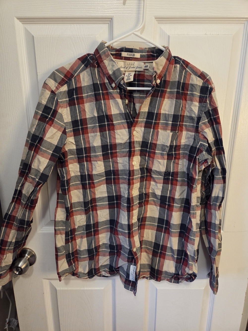 H&M Plaid Button-Down Shirt in Red, Navy & White
